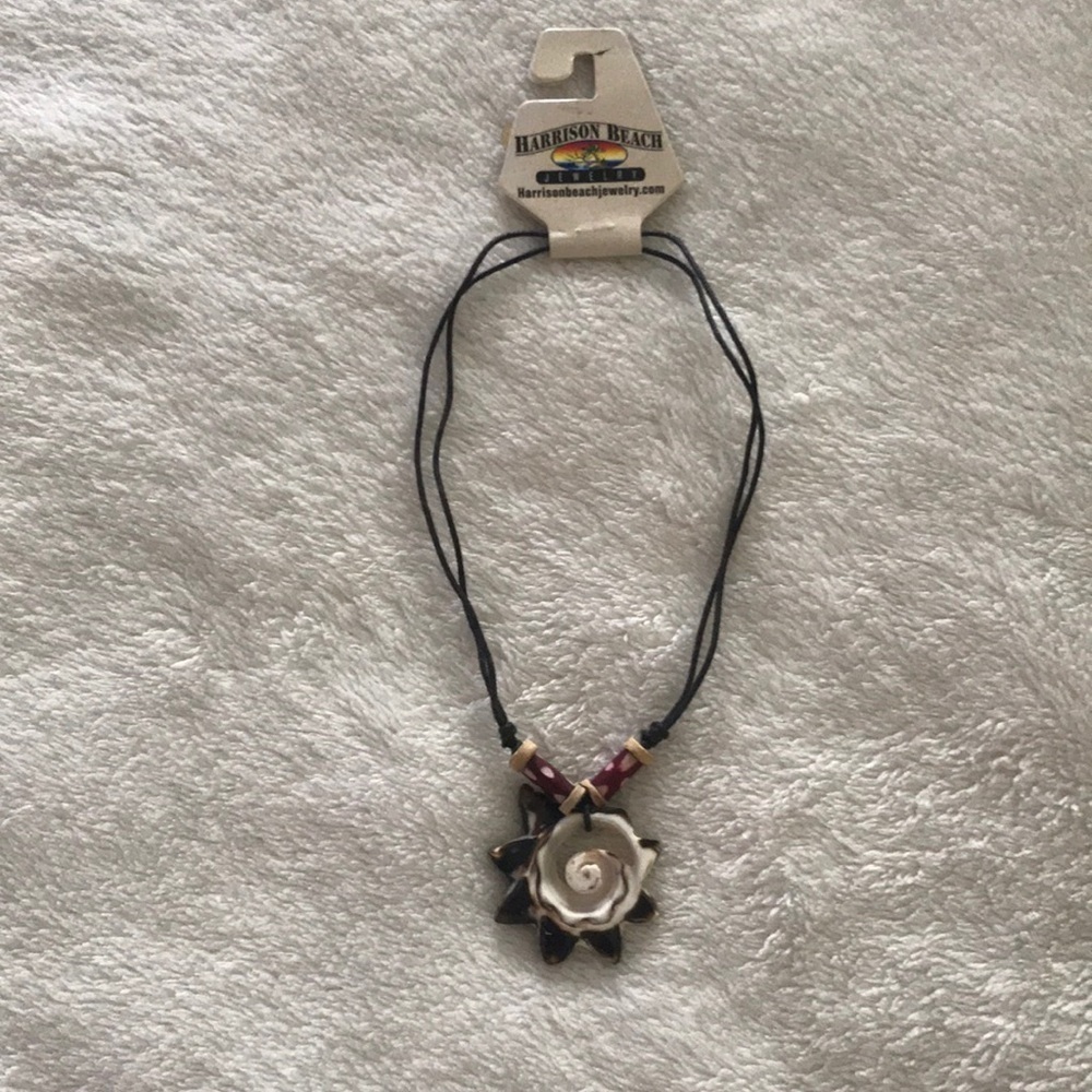 Beach necklace NWT